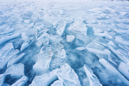 霜冻住的贝加尔湖图片