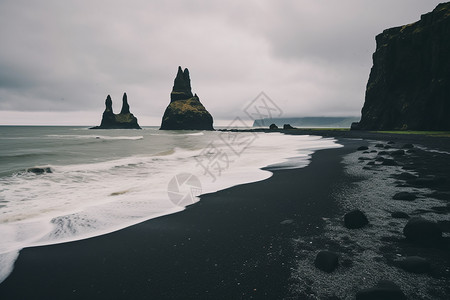 海边的岩石阴天海边高清图片