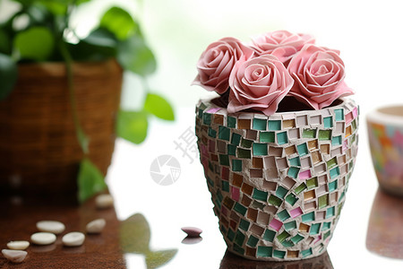 陶瓷花瓶和花图片