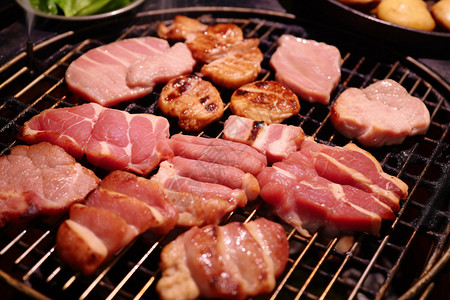 韩式烹饪烤肉图片