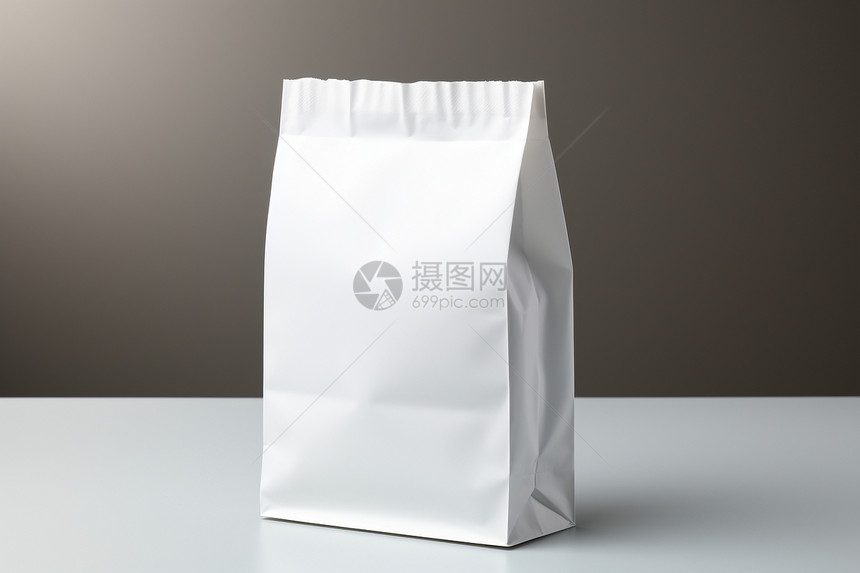 简单性的白色食品包装袋图片