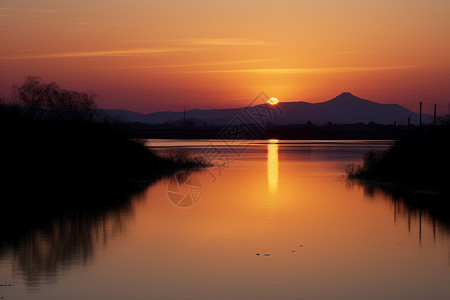 太阳落山的美景图片