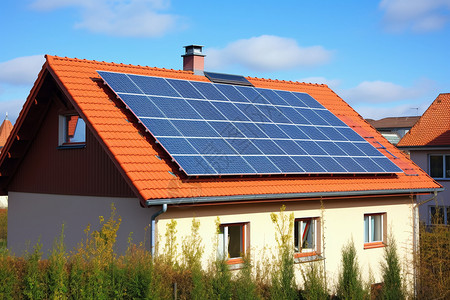 房屋顶上的太阳能电池板图片