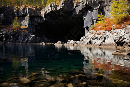 自然岩洞景观图片
