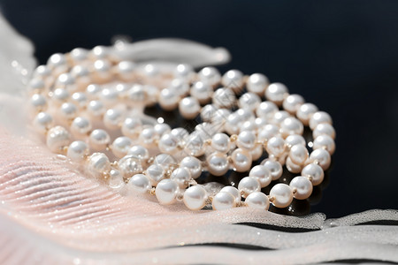 珍珠项链广告礼品素材高清图片