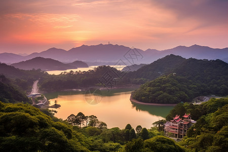 郁郁葱葱的森林湖泊景观背景图片