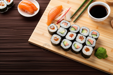 木板上的日式寿司背景图片