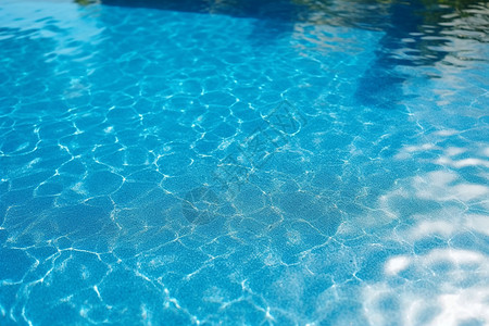 游泳池中的涟漪波纹图片