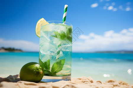 沙滩上冷饮背景图片