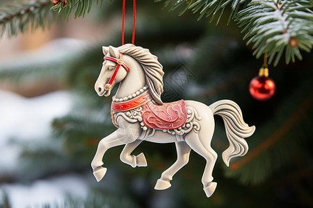 圣诞树上的小马挂件背景图片