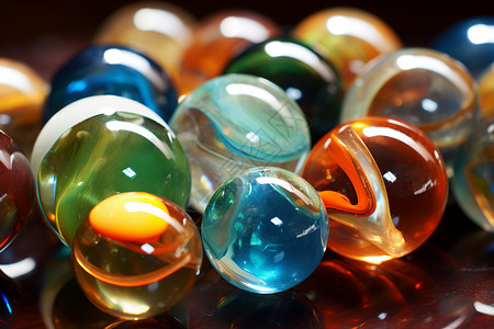 创意美感的彩色玻璃球背景图片