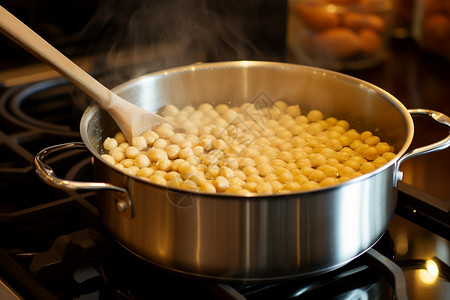 煮黄豆搅拌一下图片
