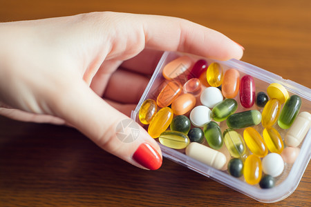 六大营养素放着药品的盒子背景