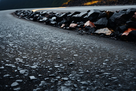 山路上的石子与砾石高清图片