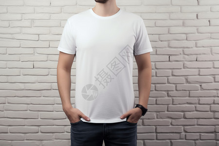简洁白T恤男士图片