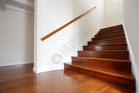 木质扶手楼梯图片