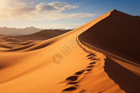 宽广的沙漠背景图片