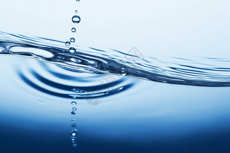 最后一滴水清澈的一滴水设计图片