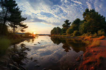 湖畔晨曦的美丽景观图片