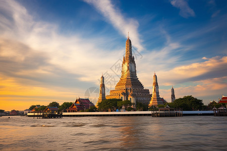 泰国夕阳夕阳下的泰国宗教建筑背景