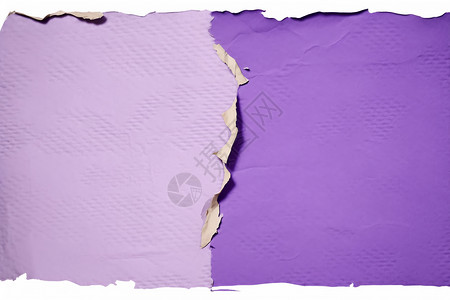 撕裂的紫色纸张图片