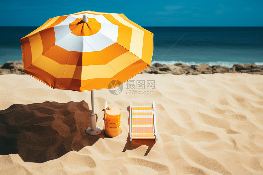 沙滩上的遮阳伞图片