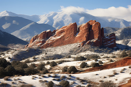 冬季大雪覆盖的岩石景观图片