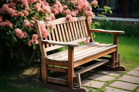 夏季花园中的木椅背景图片