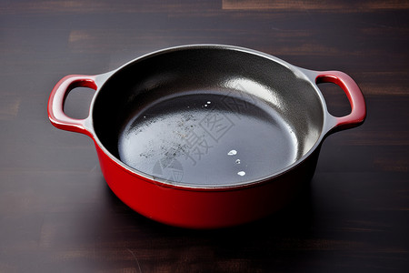 搪瓷锅红色的锅背景