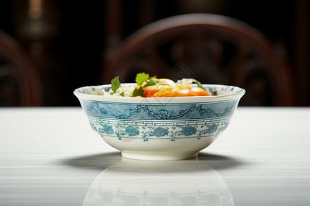 古典花纹的陶瓷碗背景图片