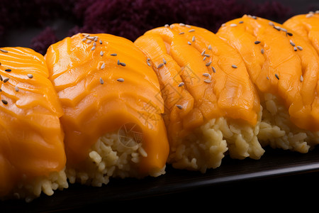 美味的海胆寿司背景图片