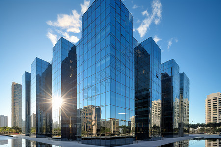 城市中的玻璃建筑图片