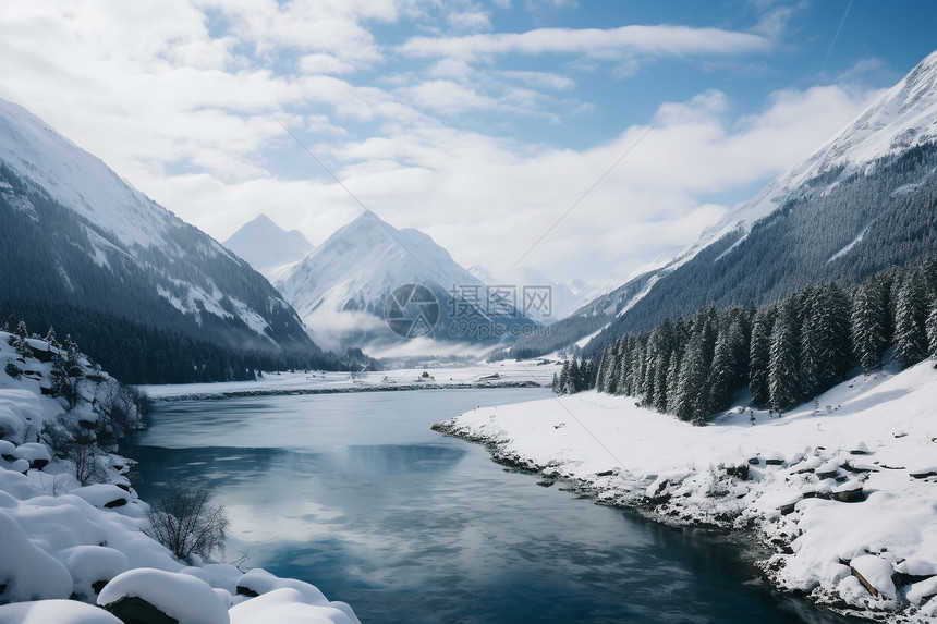 冬日雪山的美丽景观图片