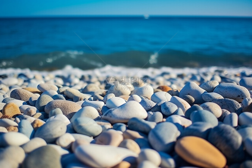 海岸上的鹅卵石图片