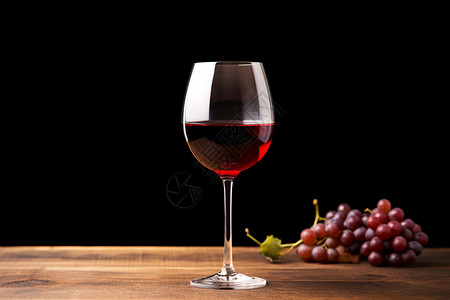 人工酿造的葡萄酒图片