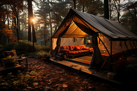 温馨的森林帐篷图片