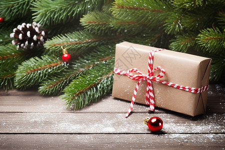 圣诞礼物和圣诞树图片