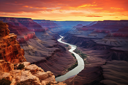 沙漠中的河流穿越峡谷图片