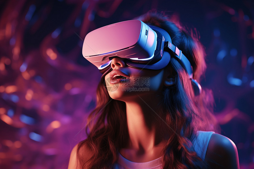 女孩戴着VR眼镜图片