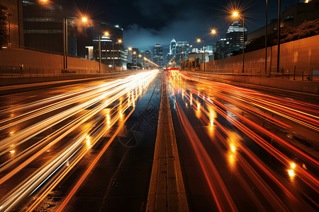 城市高速路上的霓虹图片