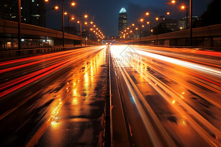 灯火通明的城市道路图片