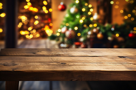 房间里的木桌和圣诞树背景图片