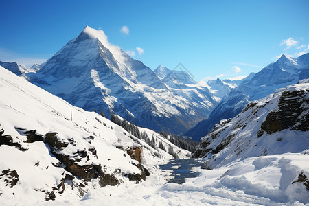 雪山中的壮丽风景图片