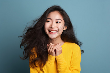 甜美笑容的亚洲少女图片