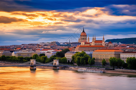 河畔的欧洲城市景观图片