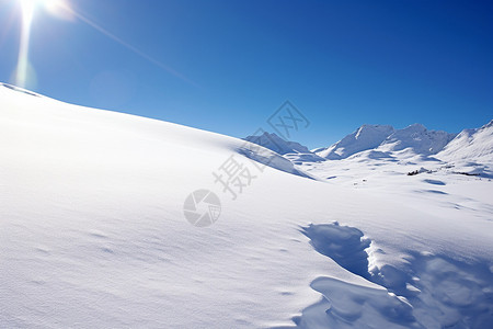 一片白茫茫的雪景高清图片