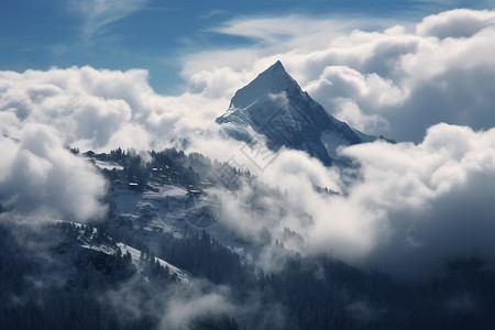 云雾缭绕的冬季山脉图片