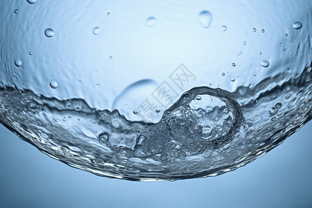 水中的泡泡纯净流动的水高清图片