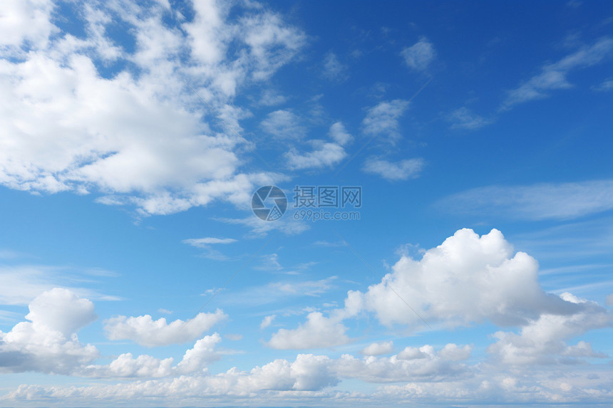 天空中漂浮的白云图片