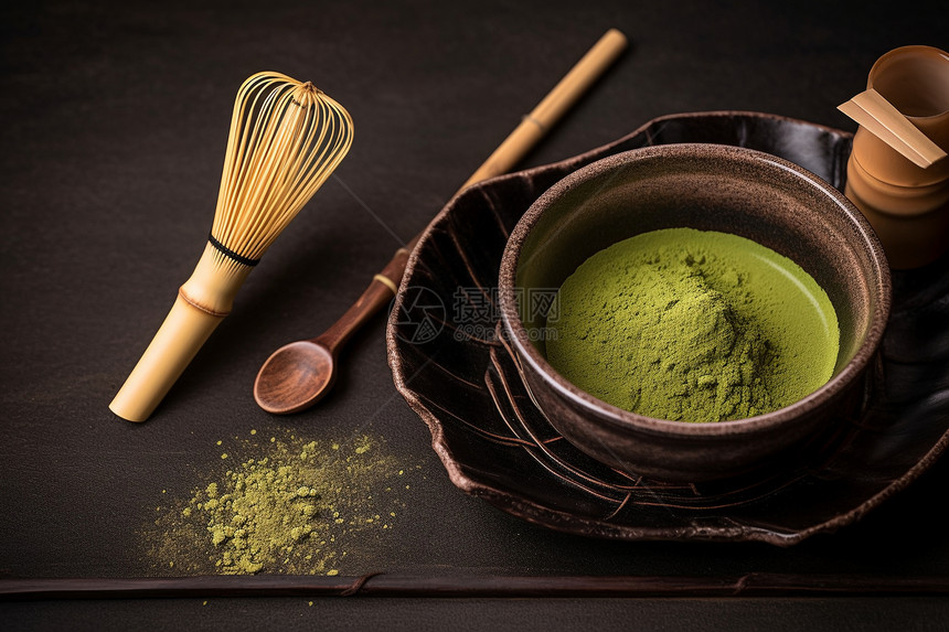 新鲜研磨的绿茶粉图片